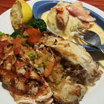 Red Lobster - Wood grilled lobster, shrimp, and salmon - Seafood Near Me - Minneapolis, Minnesota Red Lobster - Wood grilled lobster, shrimp, and salmon - Seafood Near Me - Minneapolis, Minnesota