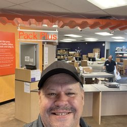 FedEx Office Print & Ship Center - Great customer service