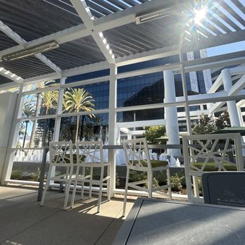 Tru Bru Coffee - patio seating across entrance - Coffee & Tea Near Me - Irvine, California