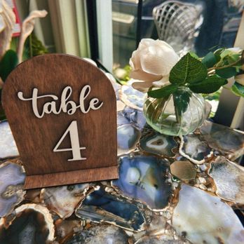 Glimmer Cafe - Decor - Cafes Near Me - Delray Beach, Florida