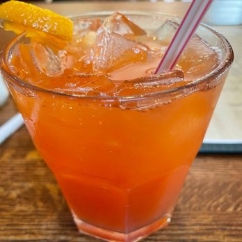Dogfish Head Alehouse - Hurricane - Bars Near Me - Gaithersburg, Maryland