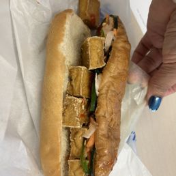 Tofu bahn mi Tofu bahn mi