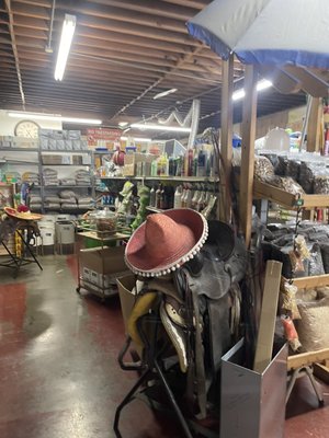 La Hacienda Feed Supplies by null