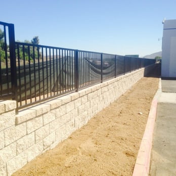 Blockwalls Split Face Block W Regular Grey Concrete Cap Yelp Blockwalls Split Face Block W Regular Grey Concrete Cap Yelp