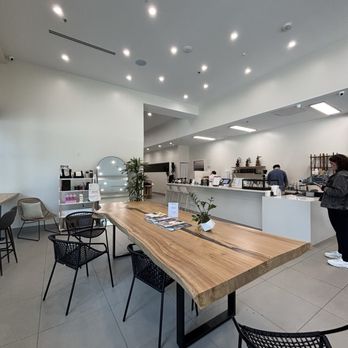Soro Coffee - Spacious area - Coffee & Tea Near Me - Los Angeles, California Soro Coffee - Spacious area - Coffee & Tea Near Me - Los Angeles, California