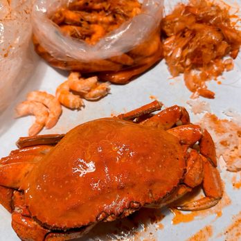 The Boiling Crab - a plate of crab legs, rice, and shrimp - Seafood Near Me - Alhambra, California