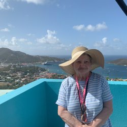 Charlotte Amalie Overlook - Mom @ Overlook