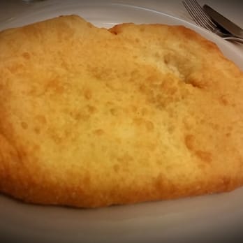 Fantasie Napoletane - Pizza fritta con ripieno di ricotta e cicoli. - Pizza Near Me - Rome, RM