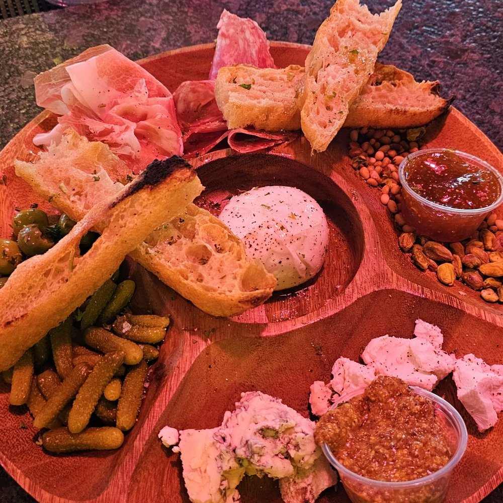 Sisters - Mezze plate - Italian Near Me - Tucson, Arizona