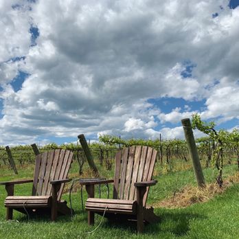Rockbridge Vineyard & Brewery - Wineries Near Me - Raphine, Virginia