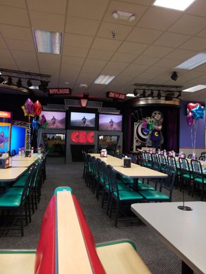 Chuck E Cheese 34 Photos 69 Reviews Pizza 2254 S Bradley
