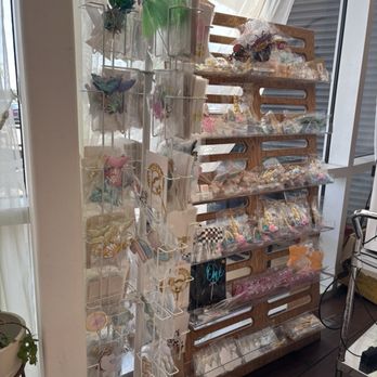 Whipped Bakery & Cafe - Cake decorations - Bakeries Near Me - Leander, Texas