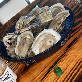 Doc's Oyster Bar - Raw Oysters - Dive Bars Near Me - Valparaiso, Florida Doc's Oyster Bar - Raw Oysters - Dive Bars Near Me - Valparaiso, Florida
