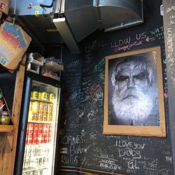 Tommi’s Burger Joint