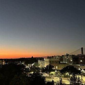 Sorry Charlie's Oyster Bar - Sunset on 10/23/24 - Seafood Near Me - Savannah, Georgia Sorry Charlie's Oyster Bar - Sunset on 10/23/24 - Seafood Near Me - Savannah, Georgia