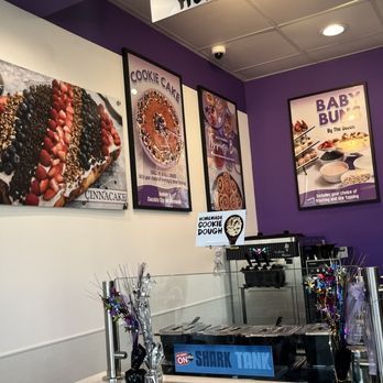 Cinnaholic - Bakeries Near Me - Chicago, Illinois Cinnaholic - Bakeries Near Me - Chicago, Illinois