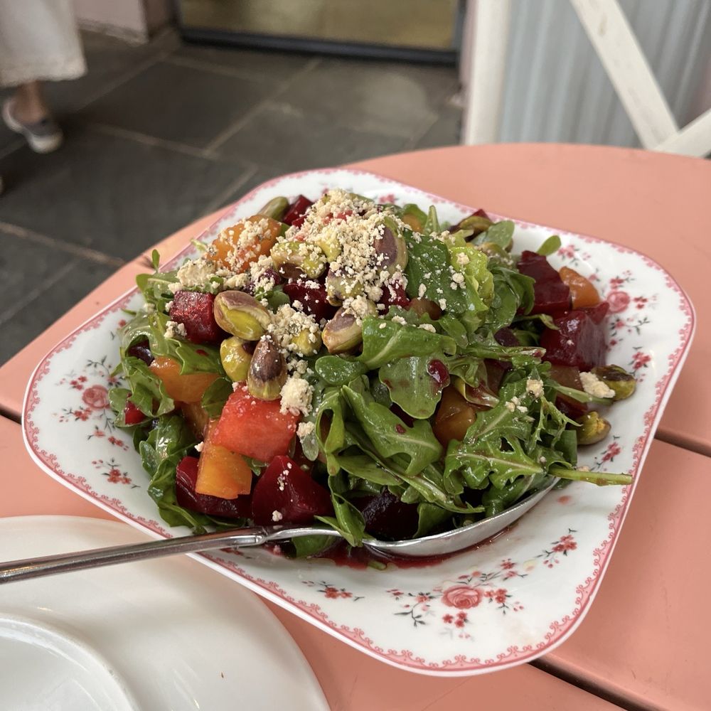 Villa Yara - Bert salad - Mediterranean Near Me - Washington, DC, District of Columbia