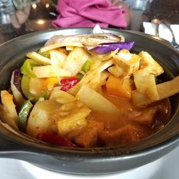 Jasmine 26 - Vegan red curry with fried tofu - Vietnamese Near Me - Minneapolis, Minnesota