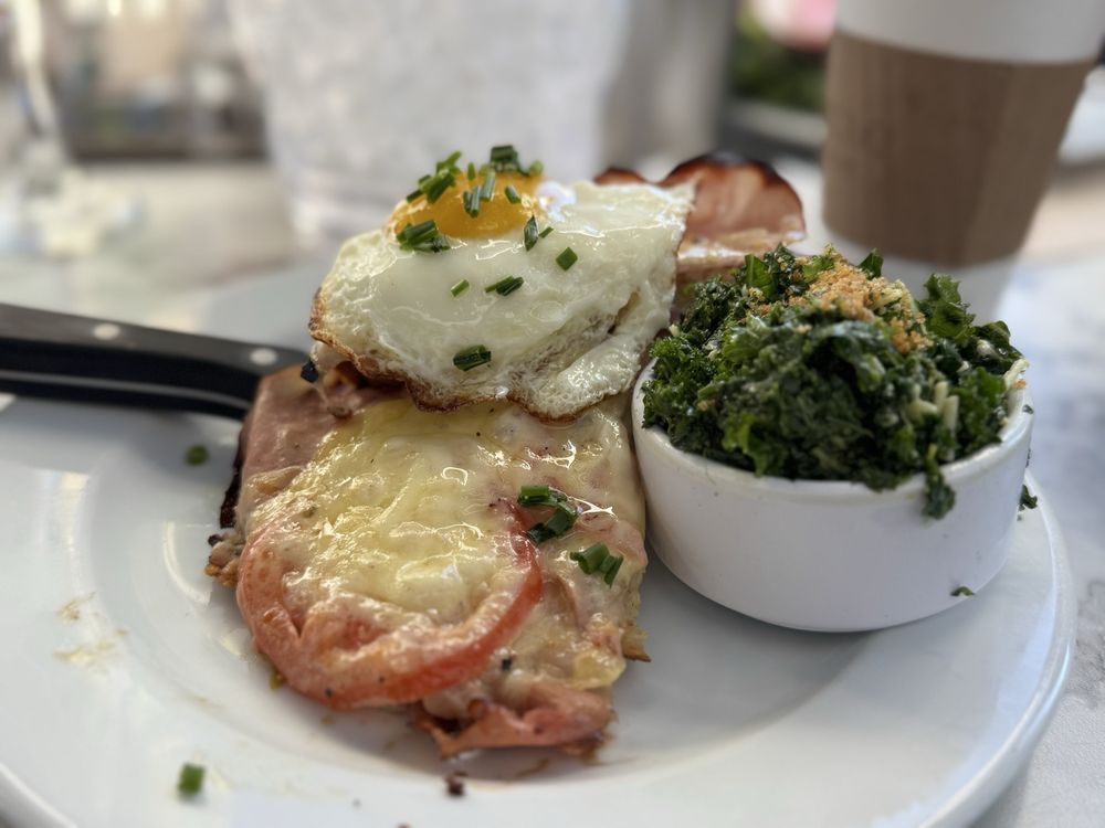 The Grove Cafe & Market