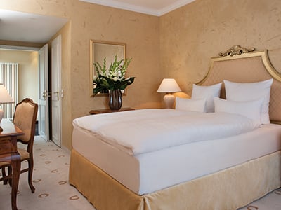 Victor's Residenz-Hotel Schloss Berg by null