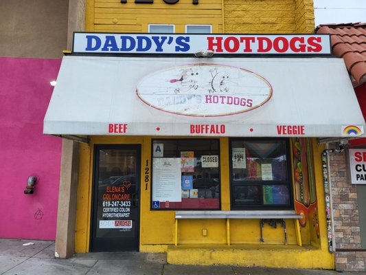 Daddy's Hot Dogs by null