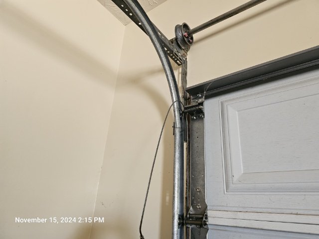 Barnes Garage Door Service - Garage Door Contractor in Fairburn, GA