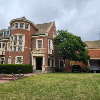 Murder House - Stunning. Gorgeous. Beautiful. The Murder House in all her spookieness - Haunted Houses Near Me - Los Angeles, California Murder House - Stunning. Gorgeous. Beautiful. The Murder House in all her spookieness - Haunted Houses Near Me - Los Angeles, California