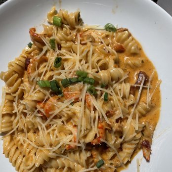 Cornet - Crawfish Mac and Cheese - Cocktail Bars Near Me - New Orleans, Louisiana Cornet - Crawfish Mac and Cheese - Cocktail Bars Near Me - New Orleans, Louisiana