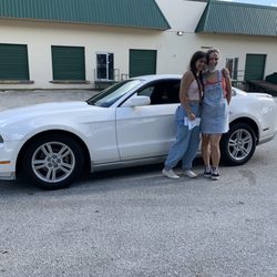 Inventory Auto Dealer Services - 2010 Ford Mustang