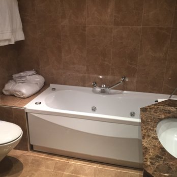 Hotel Miramare - Bathroom #1 in sea view suite - Hotels Near Me - Sestri Levante, GE