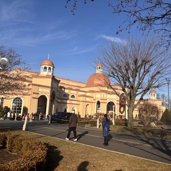 Sight & Sound Theatres - Performing Arts Near Me - Ronks, Pennsylvania