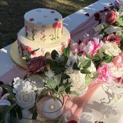 Cory's Cakes - Custom Cake