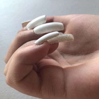 Soho Nails & Spa - The nail isn't painted right super sloppy - Nail Salons Near Me - Kerman, California Soho Nails & Spa - The nail isn't painted right super sloppy - Nail Salons Near Me - Kerman, California