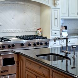 Selective Kitchen Design - Benchmark Custom Cabinetry