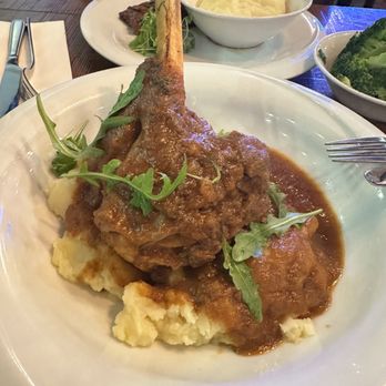 Westminster Kitchen Grill House - Lamb shank - Barbeque Near Me - Lambeth, XGL Westminster Kitchen Grill House - Lamb shank - Barbeque Near Me - Lambeth, XGL