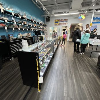 Bricks & Minifigs - Toy Stores Near Me - Littleton, Colorado Bricks & Minifigs - Toy Stores Near Me - Littleton, Colorado