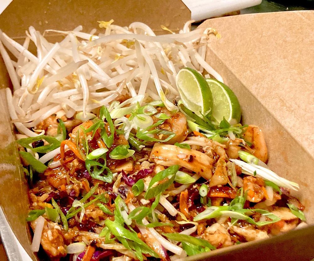 THE PAD THAI STAND PACIFIC BEACH Updated August 2024 25 Photos