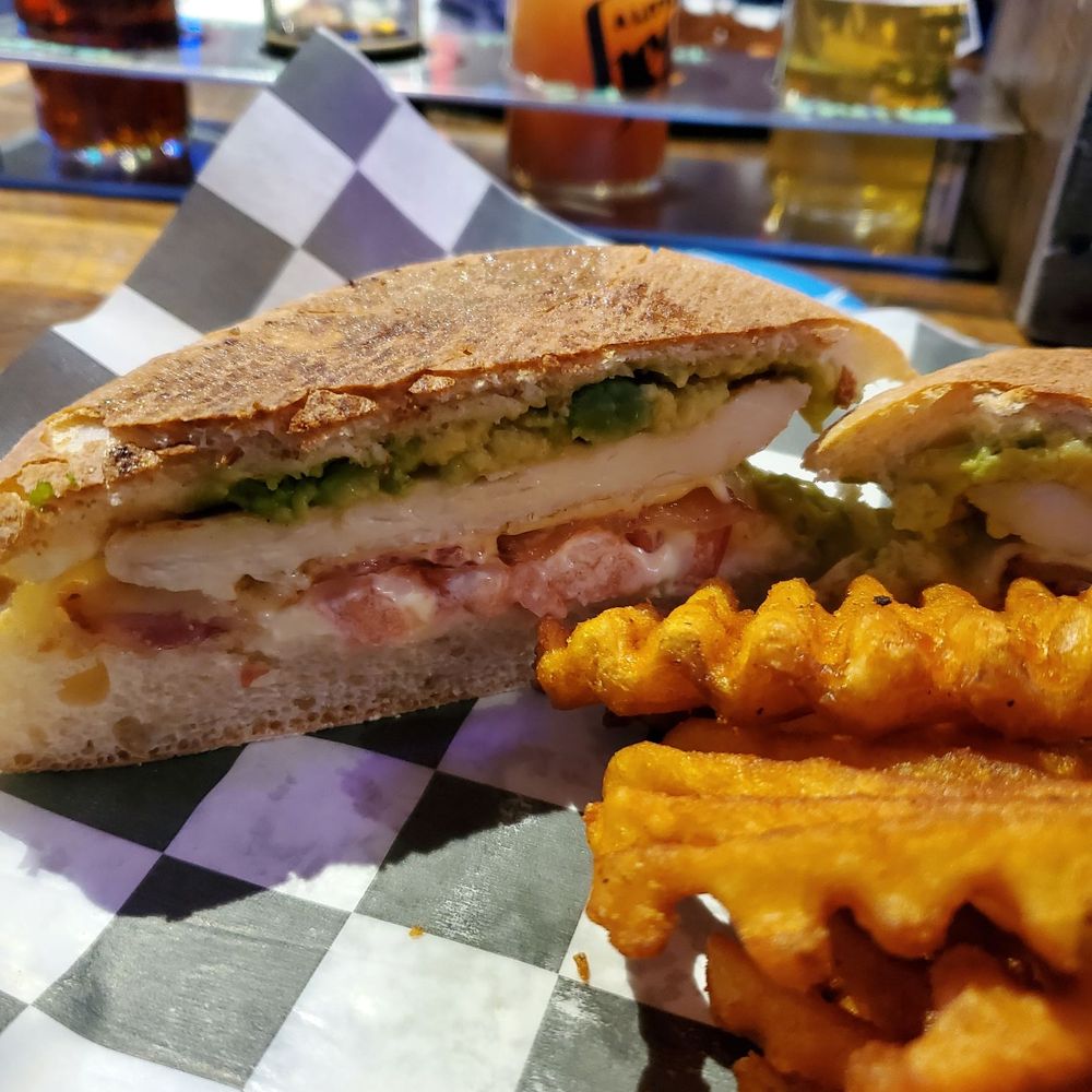 Pounders Pub & Grub - Hubcap Melt & Waffle fries - Sports Bars Near Me - Aberdeen, South Dakota Pounders Pub & Grub - Hubcap Melt & Waffle fries - Sports Bars Near Me - Aberdeen, South Dakota
