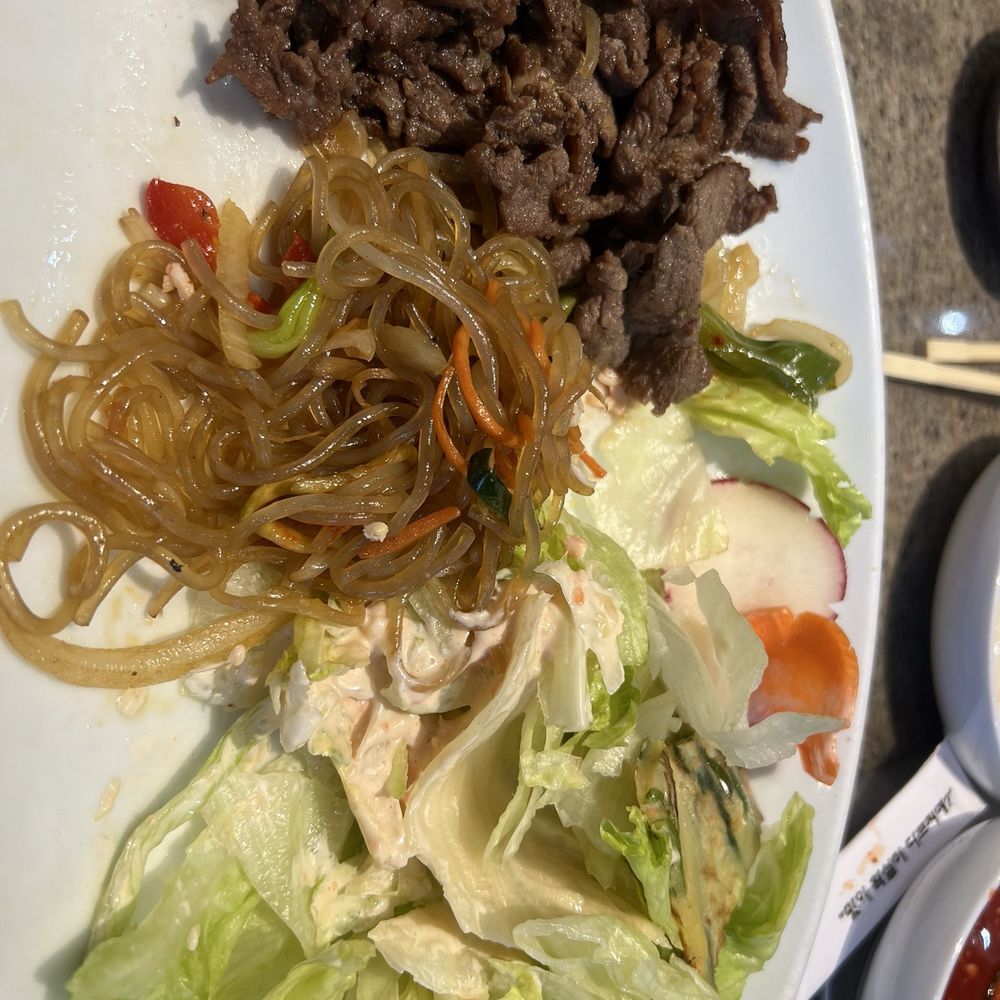 Chosun Galbee - Half eaten Bulgogi plate missing some eaten items. - Korean Near Me - Los Angeles, California Chosun Galbee - Half eaten Bulgogi plate missing some eaten items. - Korean Near Me - Los Angeles, California