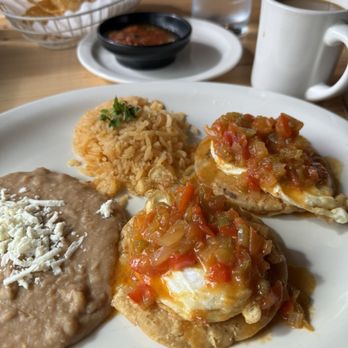 Calesa Mexican Restaurant - Mexican Near Me - Kilgore, Texas Calesa Mexican Restaurant - Mexican Near Me - Kilgore, Texas