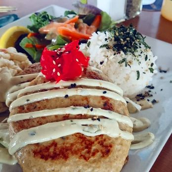 Restaurant 604 - Breakfast & Brunch Near Me - Honolulu, Hawaii