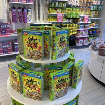 IT'SUGAR - Candy Stores Near Me - Monterey, California