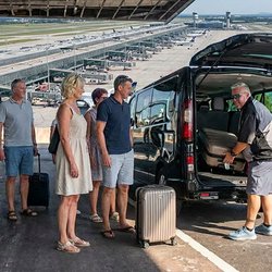 A1A Private Shuttle Service - A1A Private Shuttle Service provides group transportation to South Florida airports