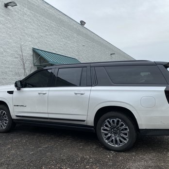 StarWrapz Tint - Wrap - PPF - GMC Denali came in for window tint & gloss black wrap for the top - Car Window Tinting Near Me - Columbus, Ohio StarWrapz Tint - Wrap - PPF - GMC Denali came in for window tint & gloss black wrap for the top - Car Window Tinting Near Me - Columbus, Ohio