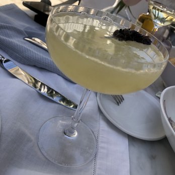 Cara Hotel - Hive Talkin' - Hotels Near Me - Los Angeles, California