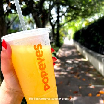 Popeyes Louisiana Kitchen - Fast Food Near Me - Darien, Illinois Popeyes Louisiana Kitchen - Fast Food Near Me - Darien, Illinois
