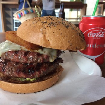 Bacoa - Suiza double patty burger - Burgers Near Me - Barcelona, B