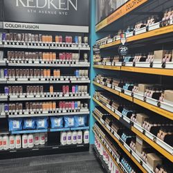 SalonCentric - Redken Color