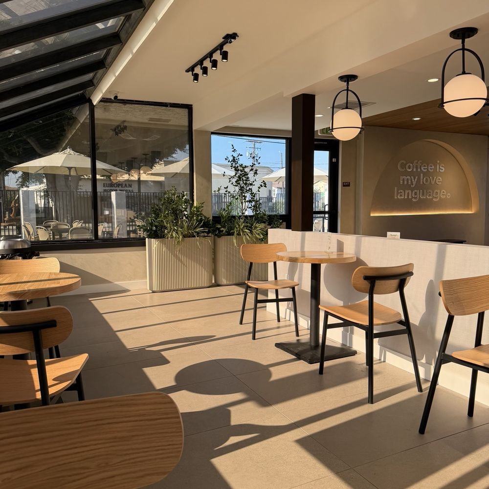 Da Vien Coffee - Seating area - Coffee & Tea Near Me - Arcadia, California Da Vien Coffee - Seating area - Coffee & Tea Near Me - Arcadia, California