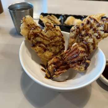 Dami Sushi & Korean Restaurant - Softshell crab - Sushi Bars Near Me - Vancouver, British Columbia Dami Sushi & Korean Restaurant - Softshell crab - Sushi Bars Near Me - Vancouver, British Columbia